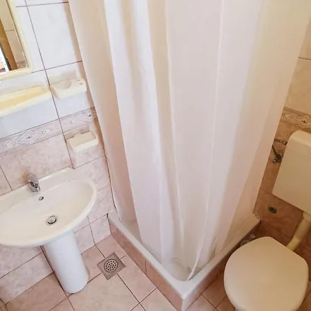 Apartamento Ines - 15 Meters From The Promajna