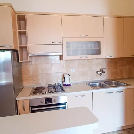 Apartamento Ines - 15 Meters From The Promajna